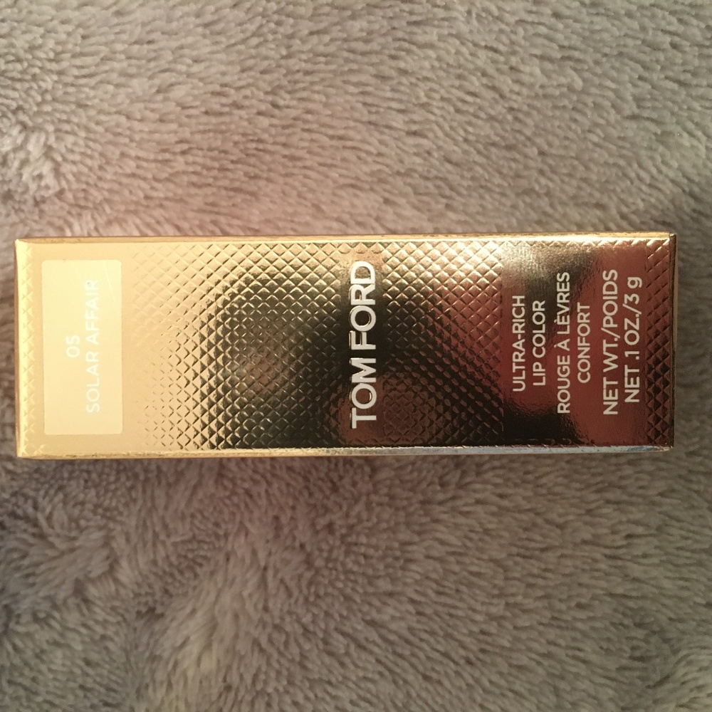 Tom Ford solar affair 05